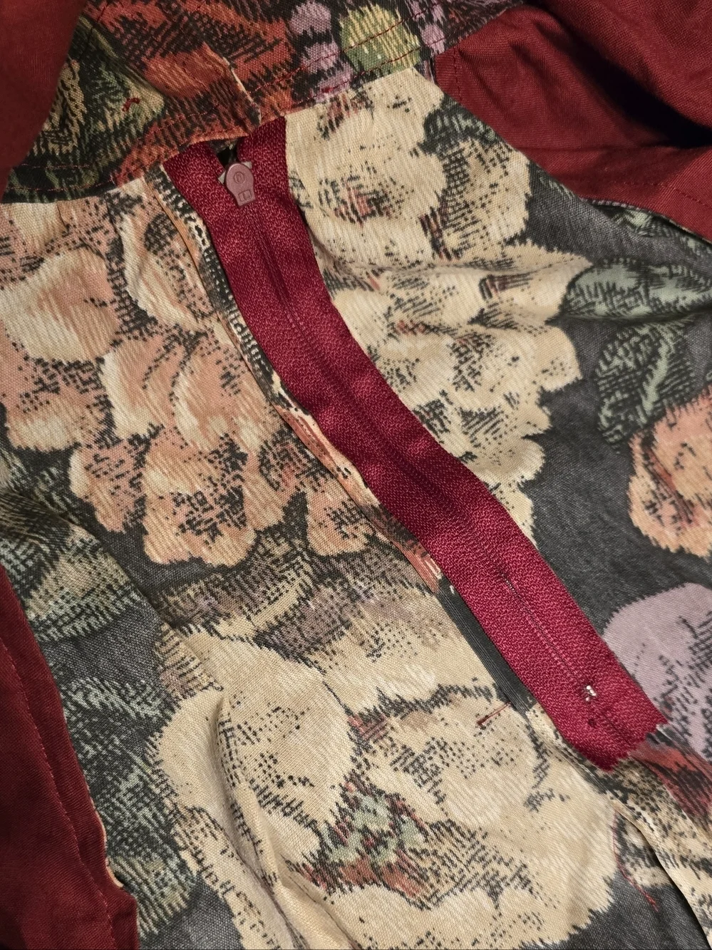 Vintage Cottagecore Floral Tiered Ruffle Mini Skirt Coquette Boho Burgundy Small